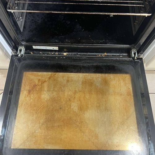 Before dirty oven cleaning service